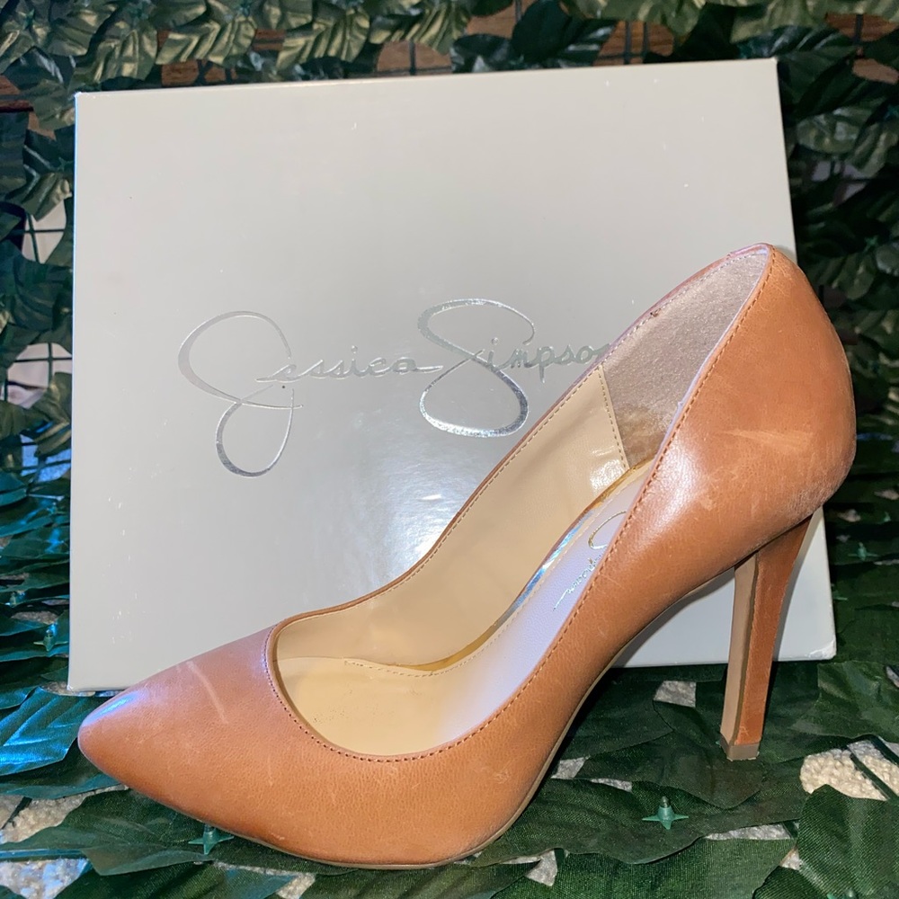 Jessica Simpson heels